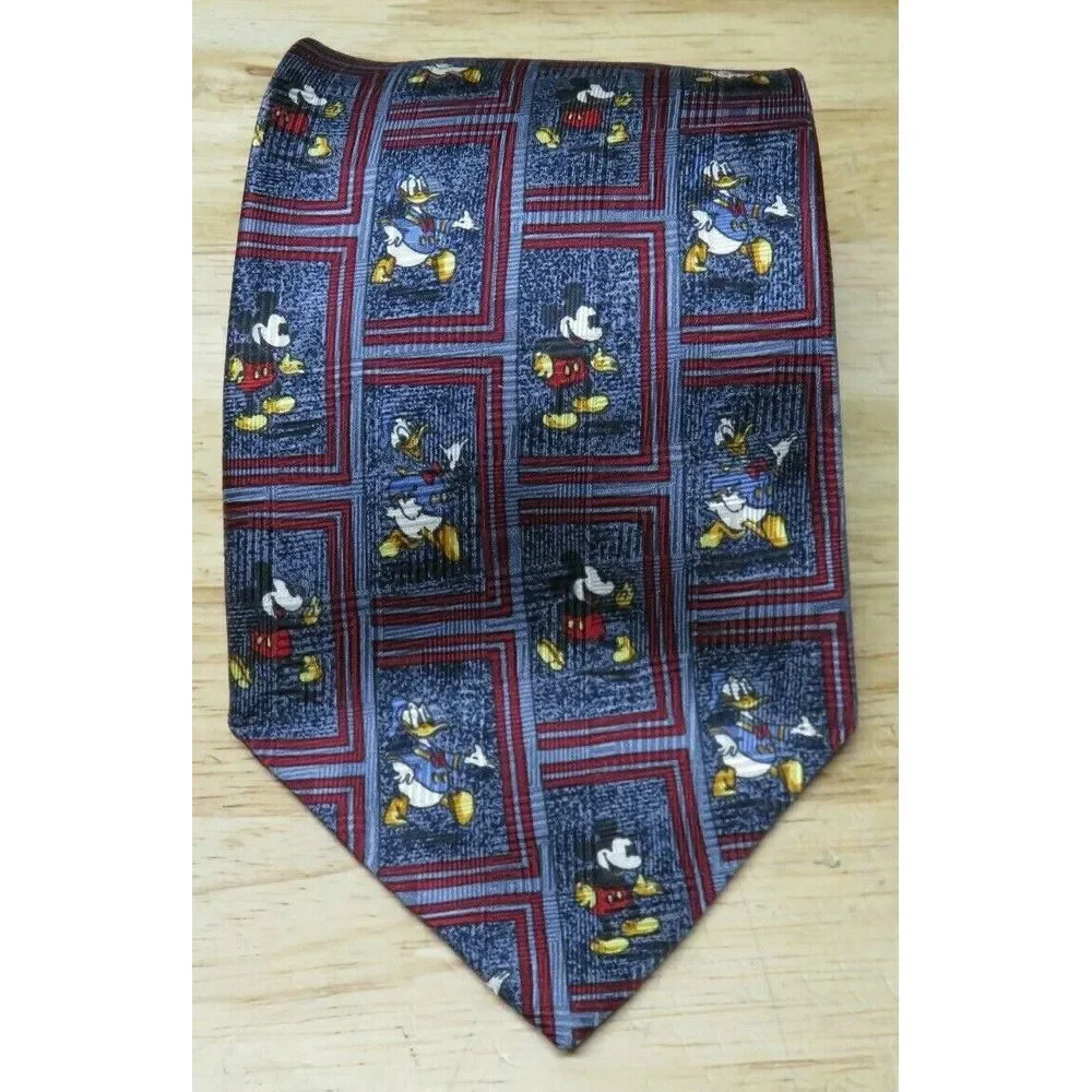 Mickey‎ & Co Atlas Design Gothernsburg Sweden Silk Necktie Tie Italy Donald Duck
